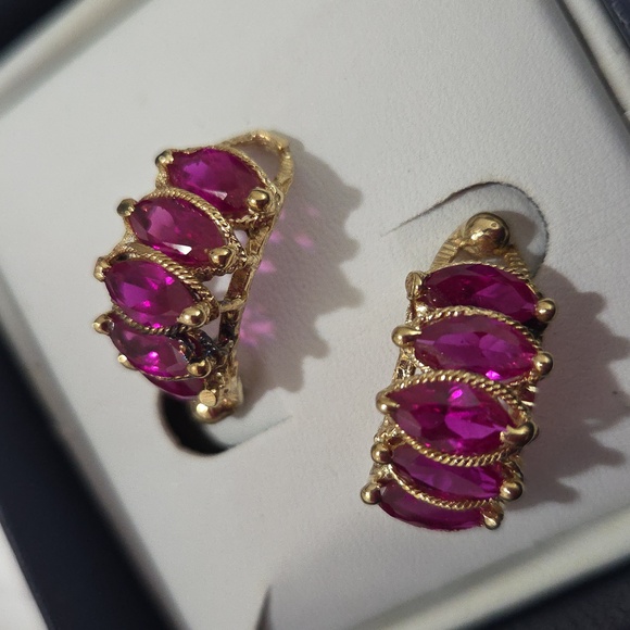 Solid 14k Solid Gold & Ruby Earrings - Picture 5 of 7